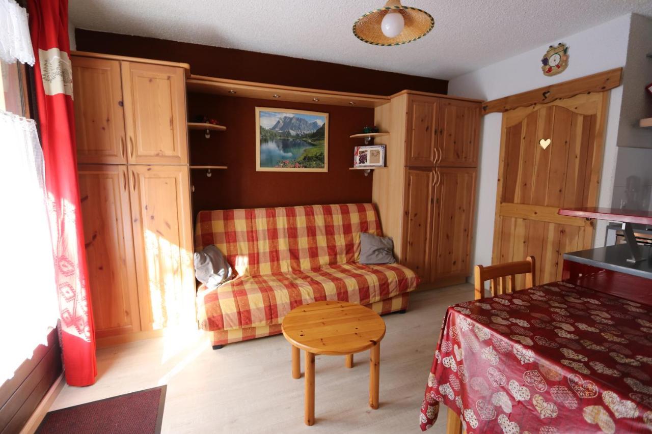 Risoul Superbe Appartement Pieds Des Pistes Exterior photo